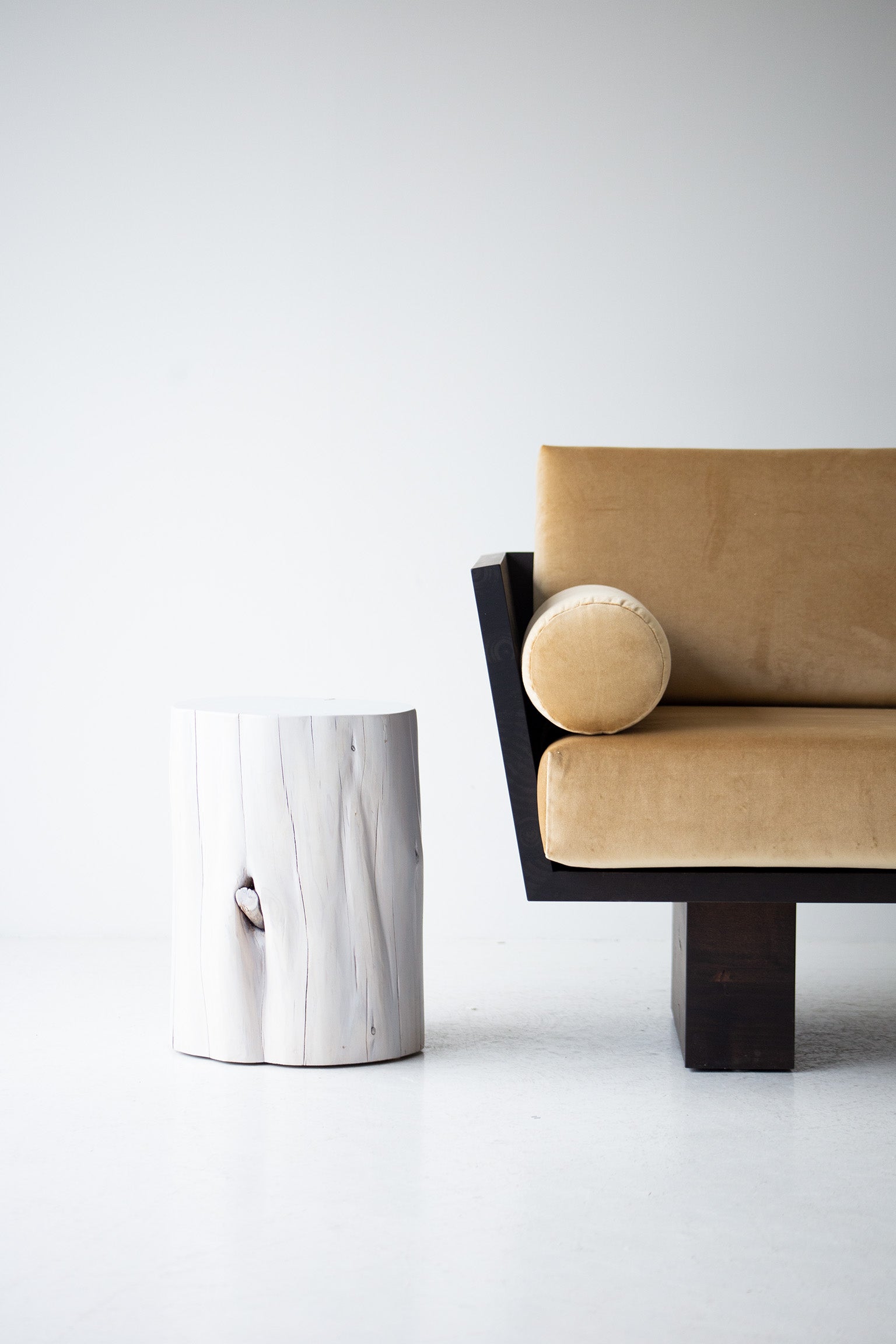 Modern Tree Stump Side Table – Red Cedar