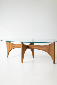Side profile of the oval teak coffee table
