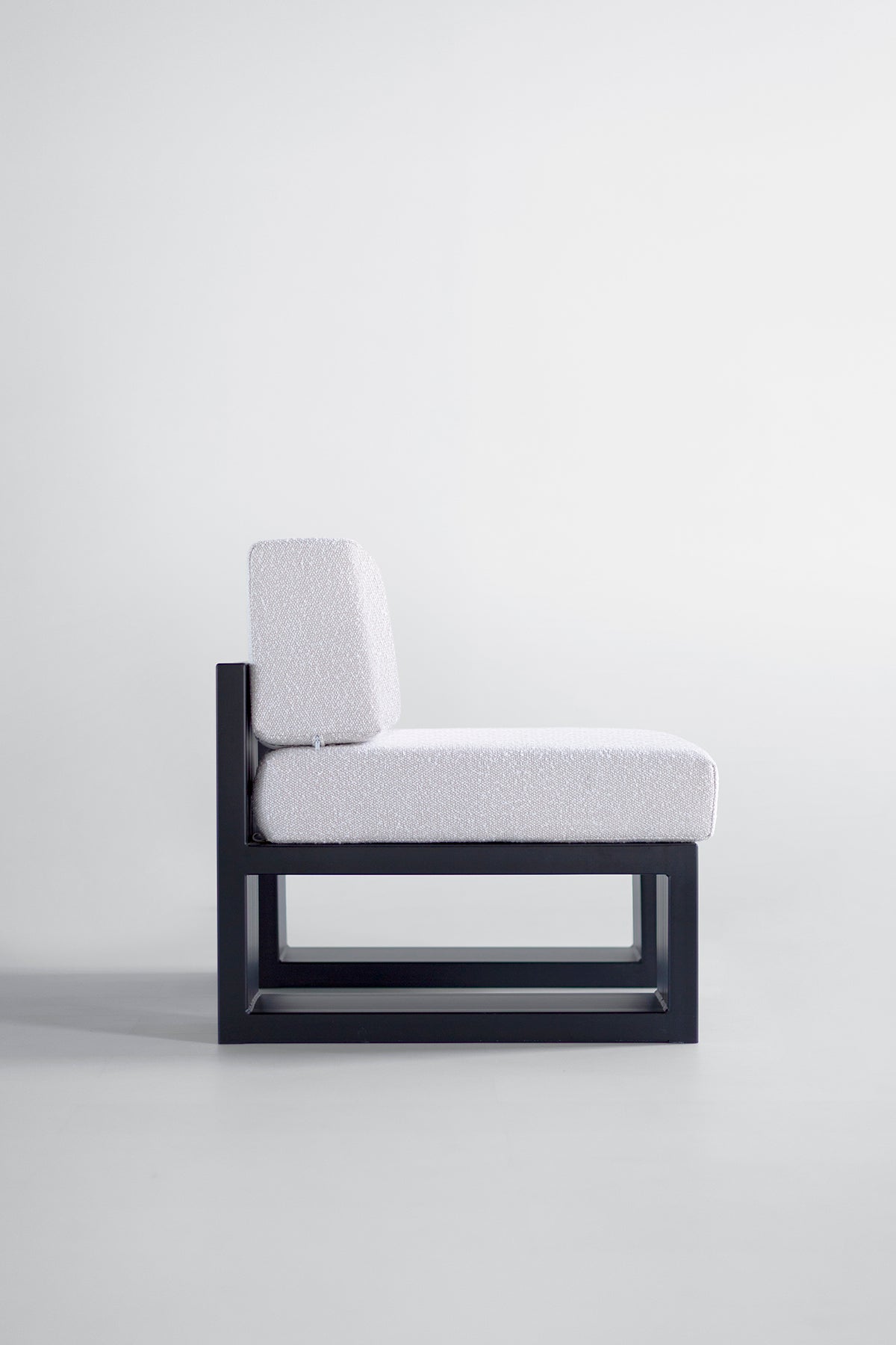 Outdoor Metal Maverick Chair - 3826