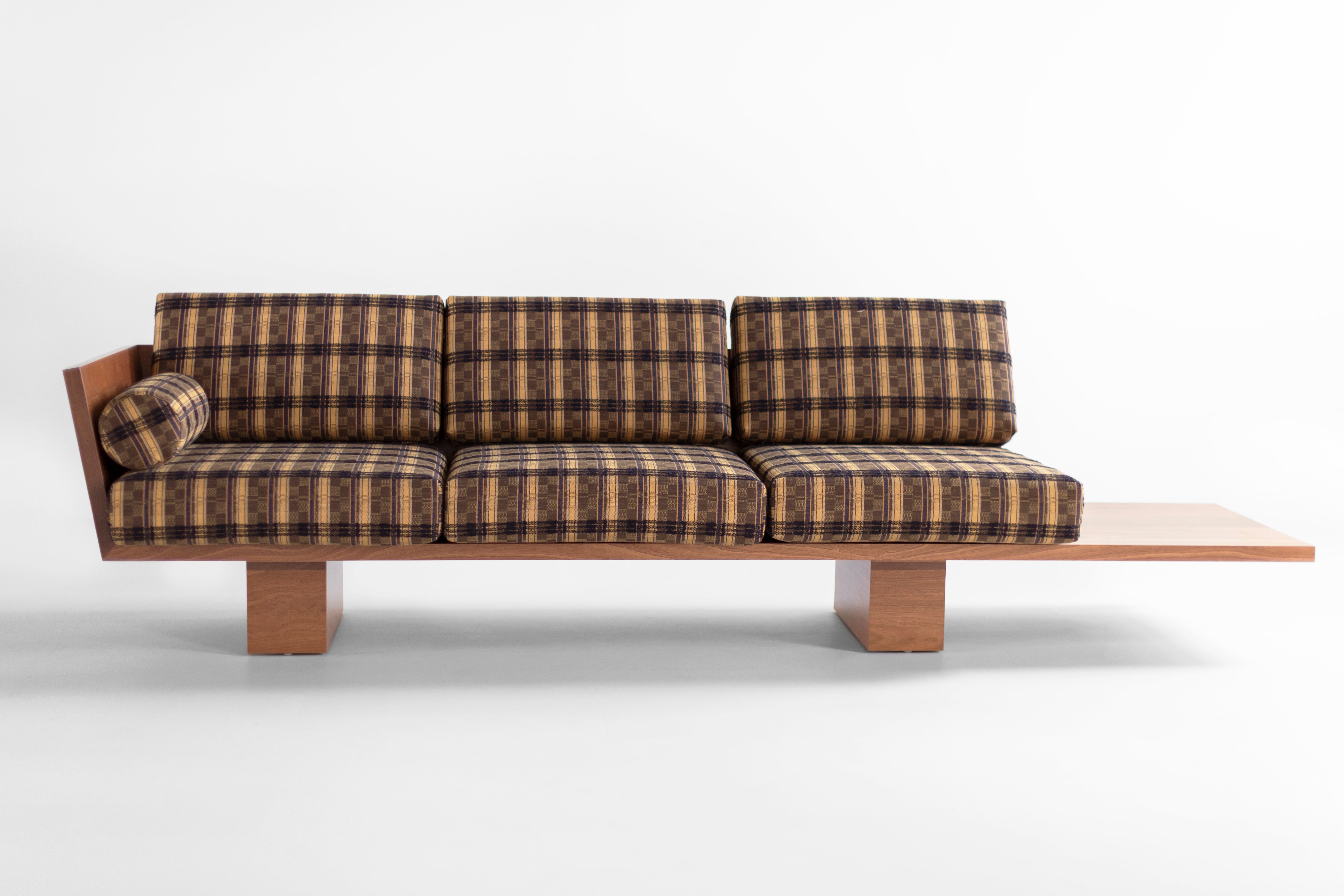 Outdoor Suelo® Sofa with Side Table Extension - 3126