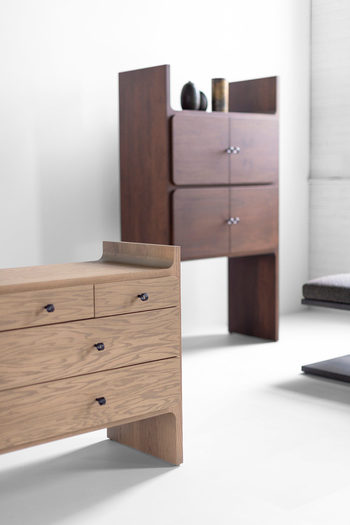 Parker Dresser in Weathered Oak - 4526