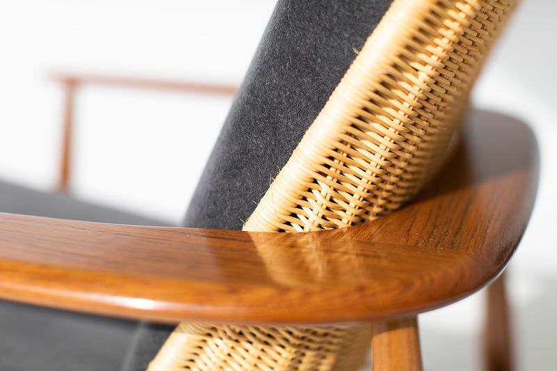 Peabody wicker lounge chair 1806P, seventh angle