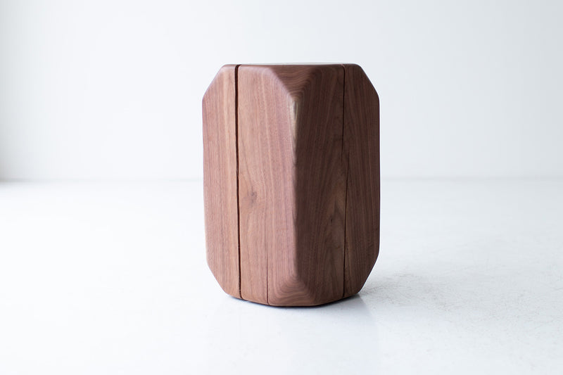 Side profile of the solid walnut table