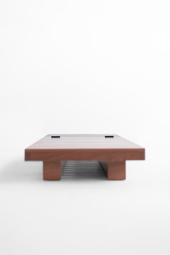 The Suelo outdoor chaise lounge paired with other Suelo Collection outdoor furniture.