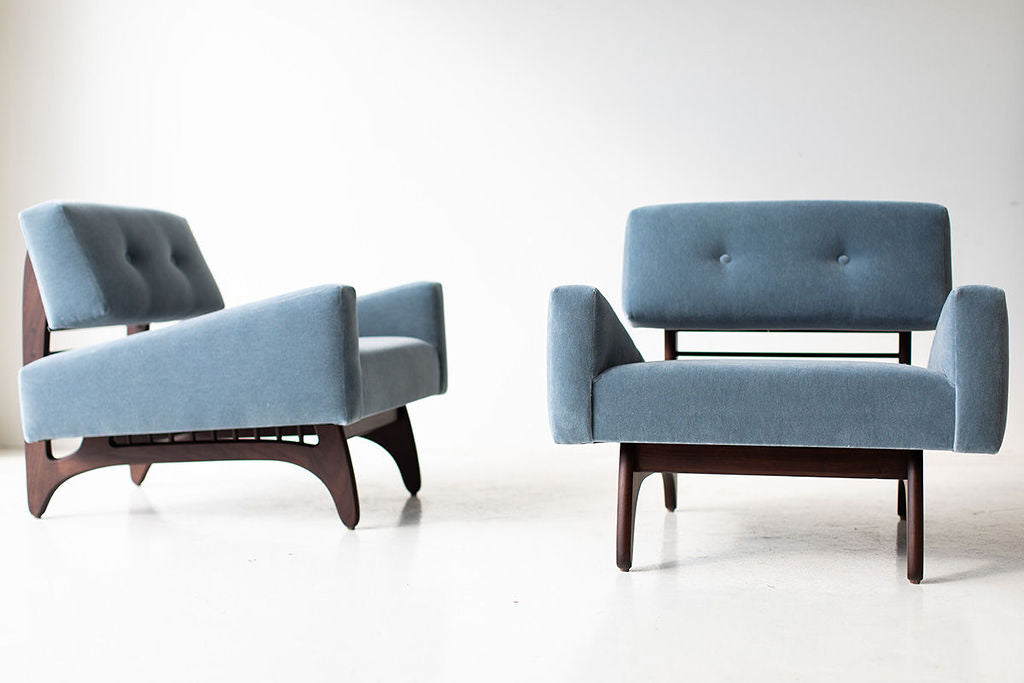 Vancouver Modern Lounge Chair in Mohair