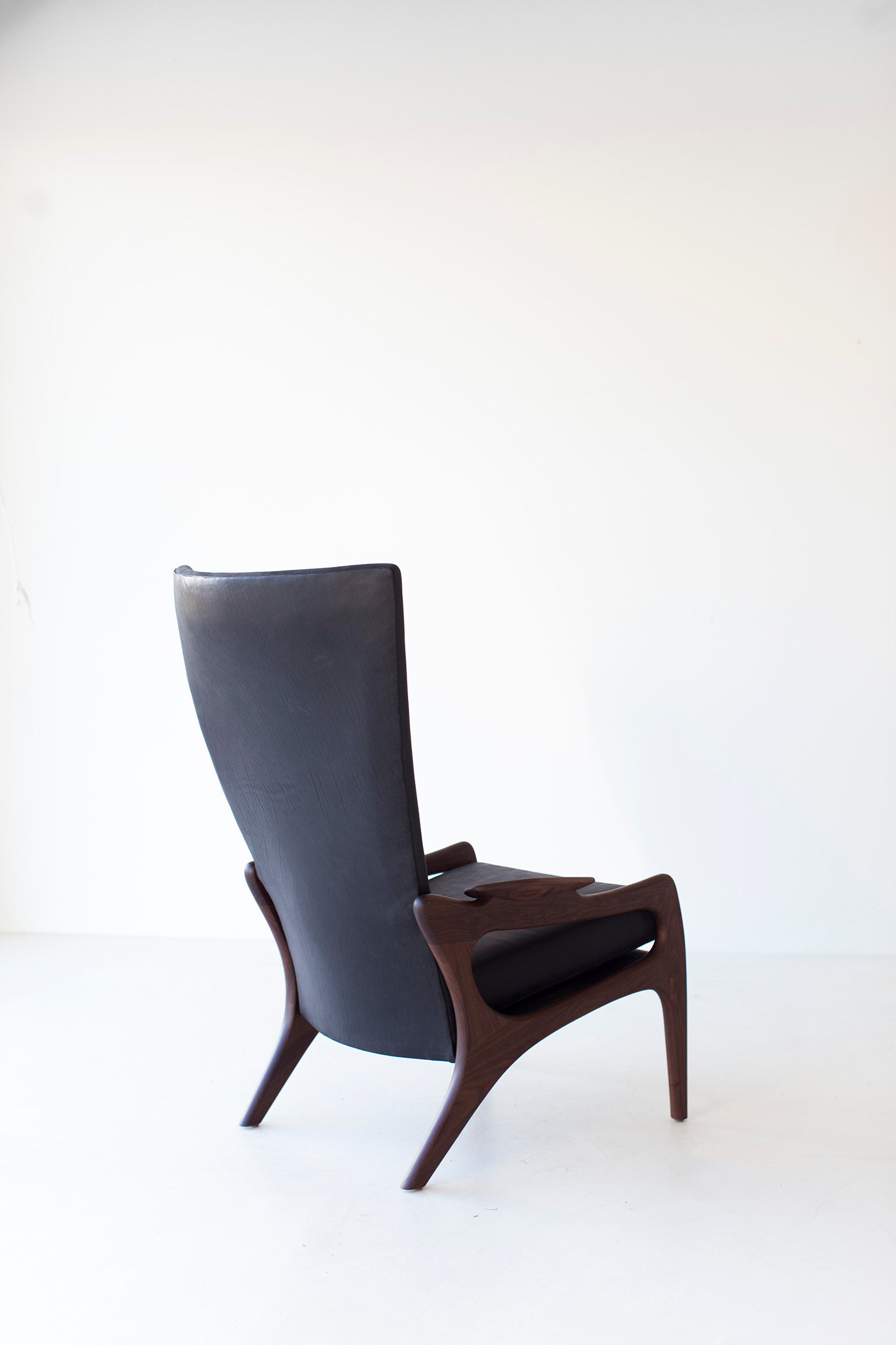 Hillsdale Modern Leather High Back Chair - 1604