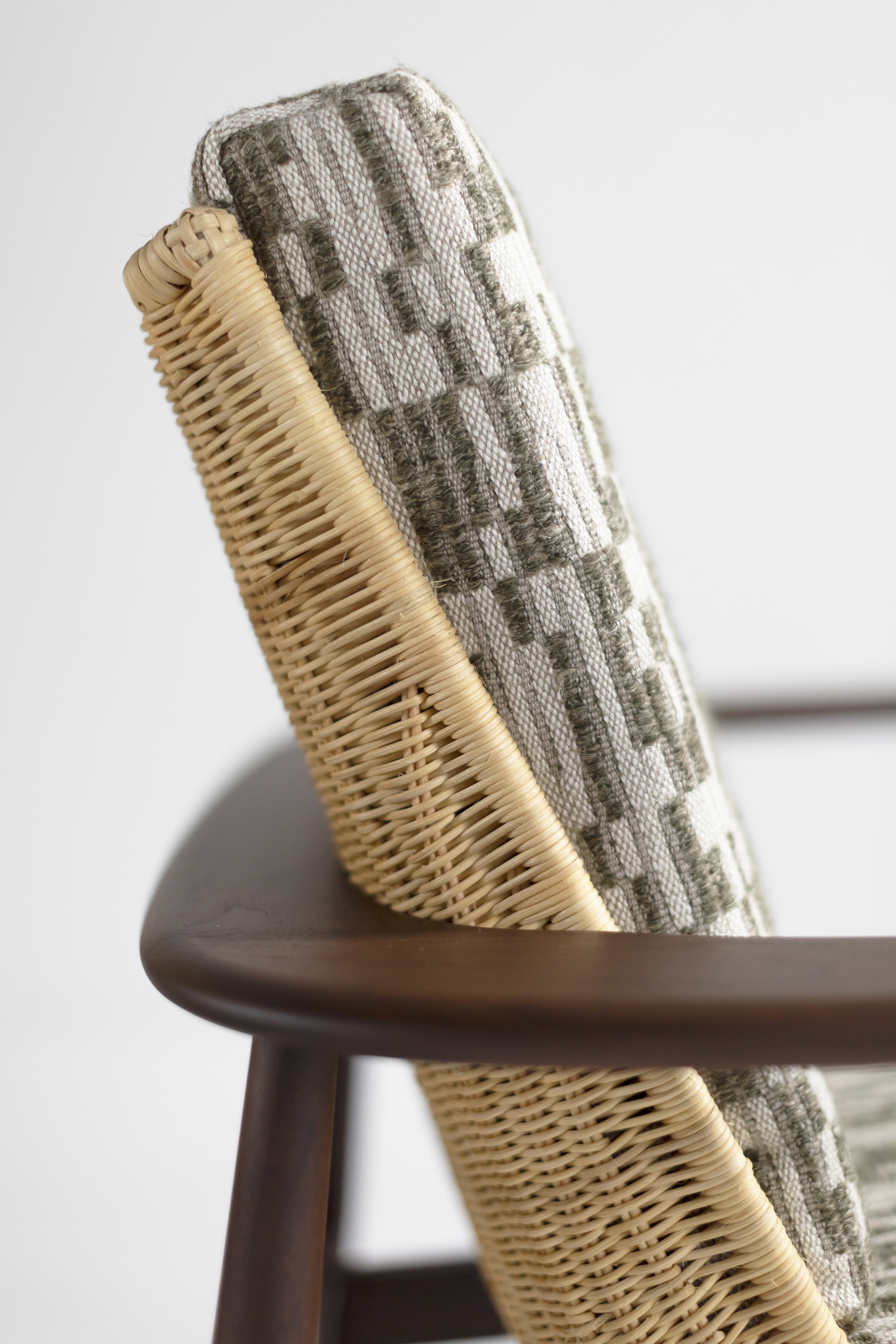 Peabody Modern Wicker Lounge Chairs - 1806P