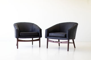 Lawrence Peabody club chair in walnut and black leather, front view