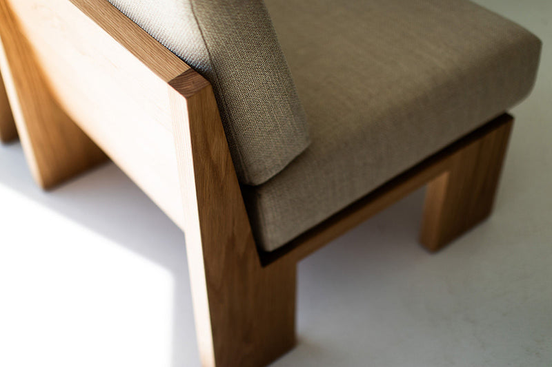 Close-up of the thick weave fabric on the seat cushion