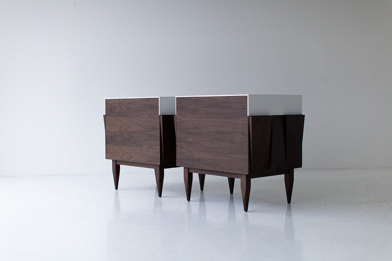 Detail of the matte-lacquered maple interior