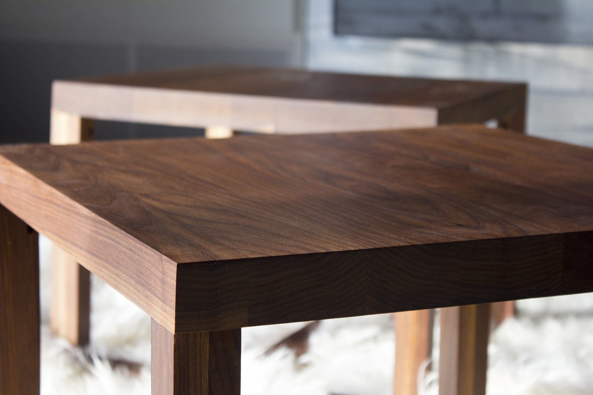 Modern Side Table - 0217