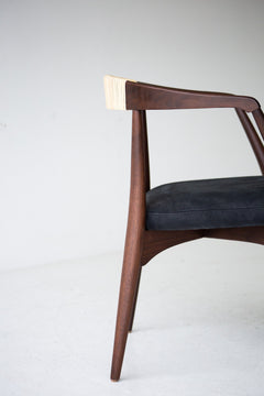 Close-up of the stitching on the leather seat