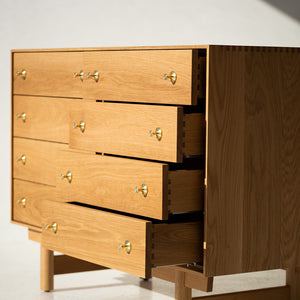 peabody-modern-oak-dresser-2201p-04