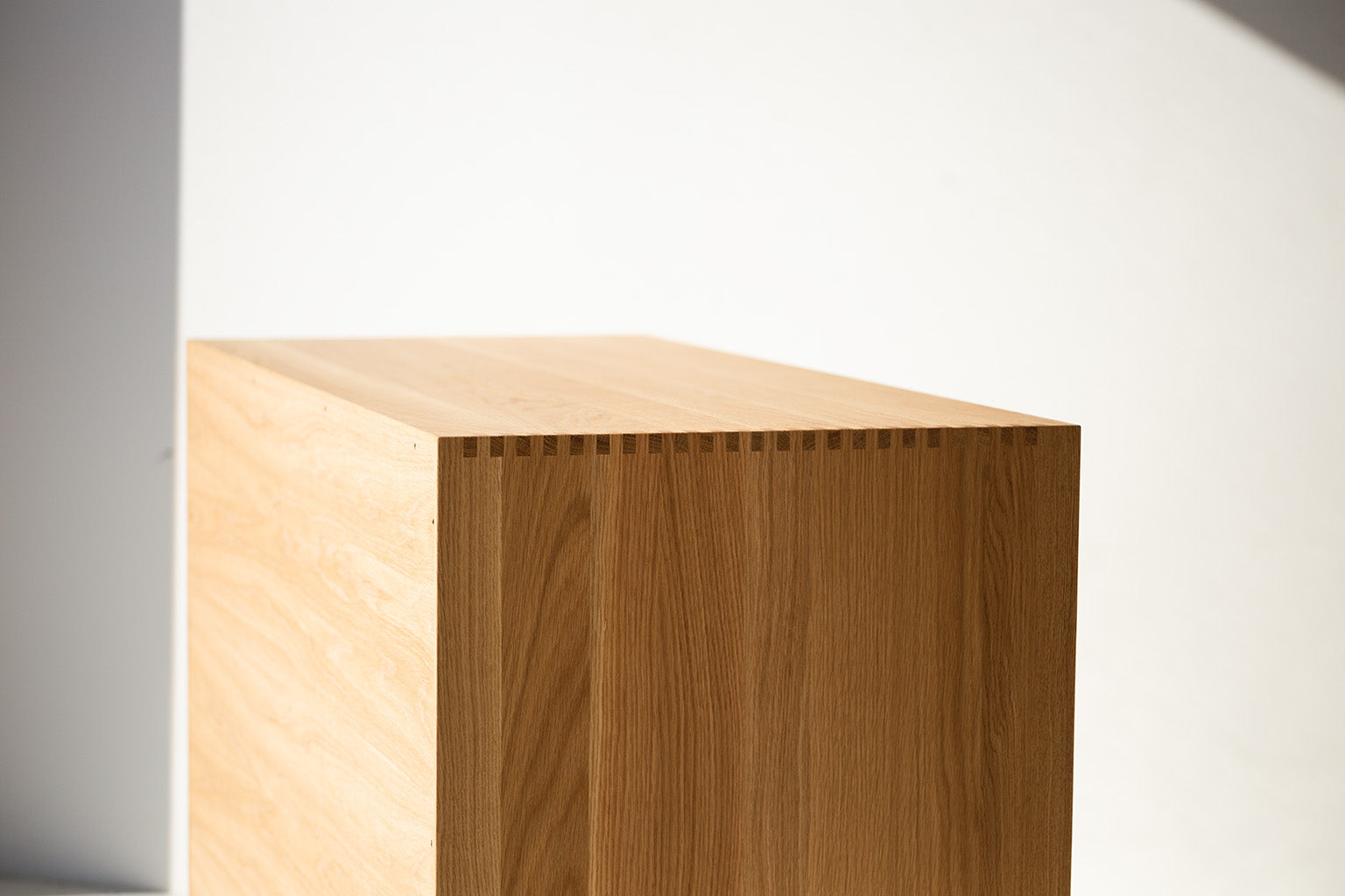 Peabody Modern Oak Dresser - 2201P