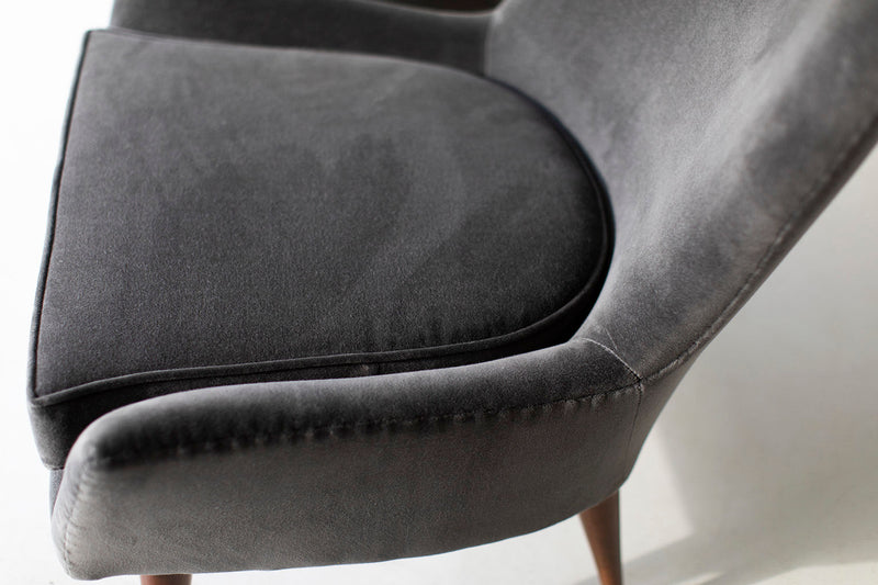 Ben-Seibel-lounge-chairs-stand-built-furniture-corp-02