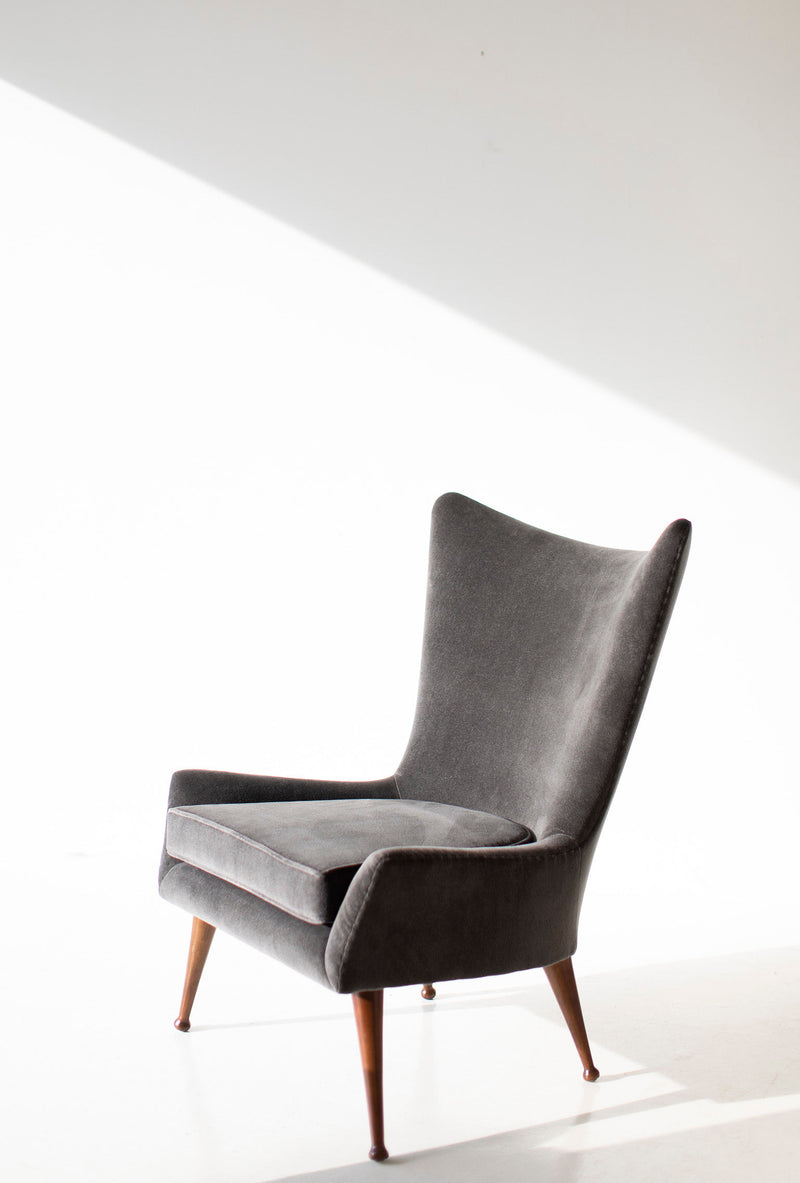 Ben-Seibel-lounge-chairs-stand-built-furniture-corp-03