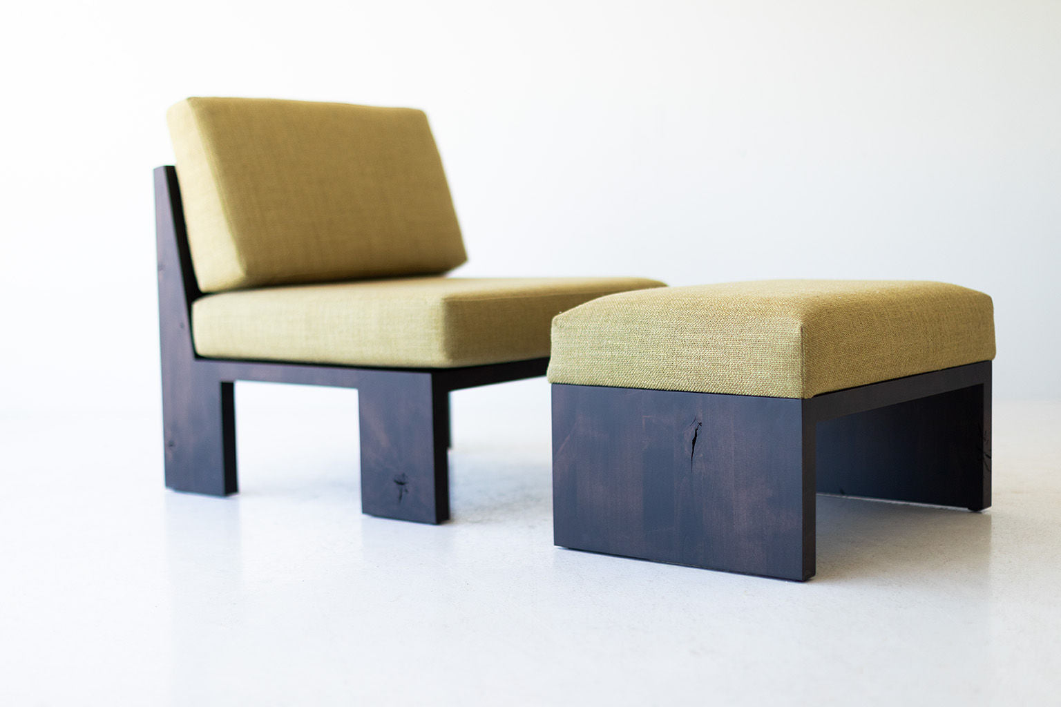 Chile-Modern-Lounge-Chair-Ottoman-12