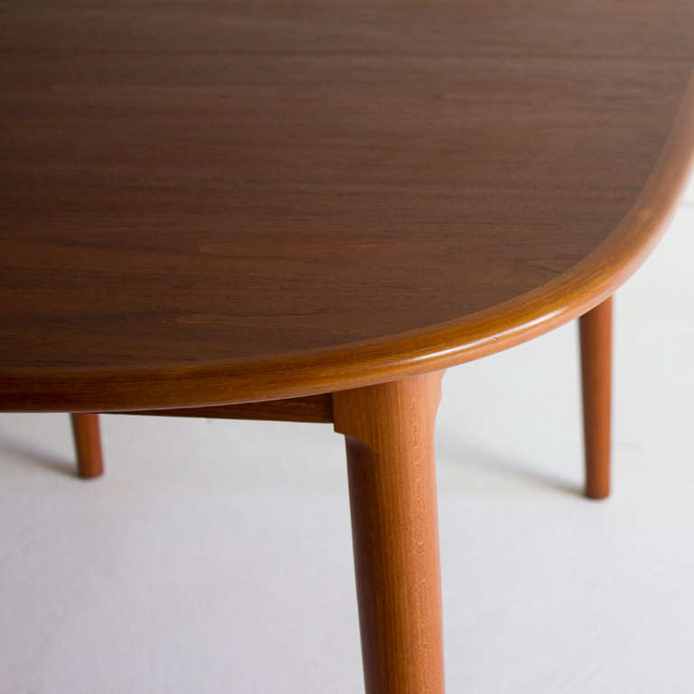 Danish Modern Teak Dining Table 01211602, Image 03