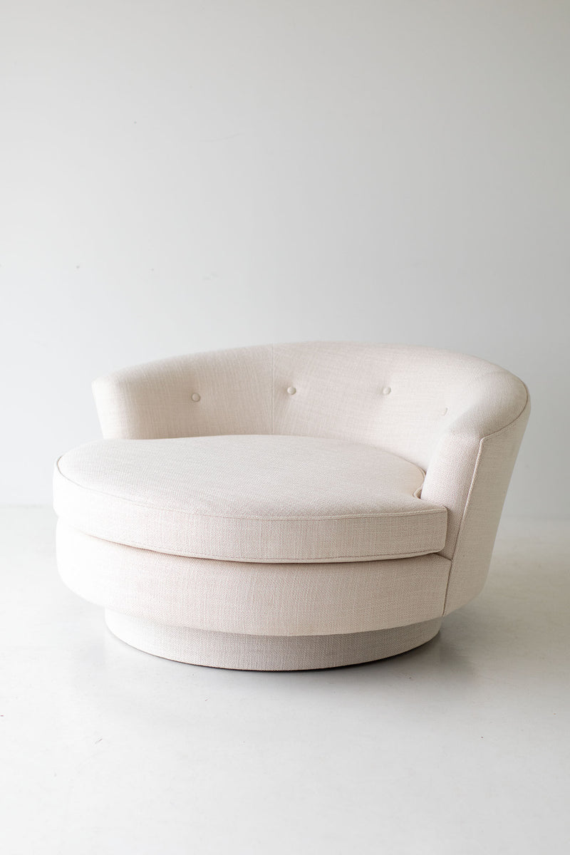 Mid Century Round Lounge Chair, 08