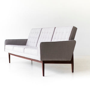 Mid-century-sofa-03