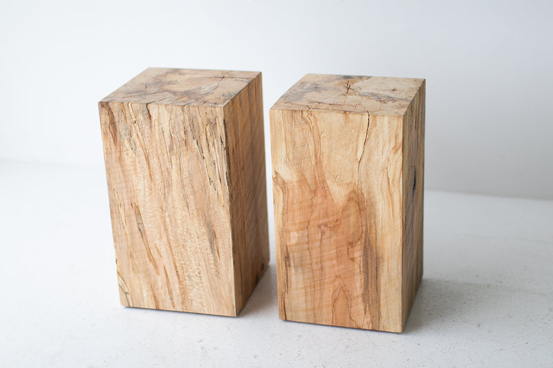 Close-up of the maple grain