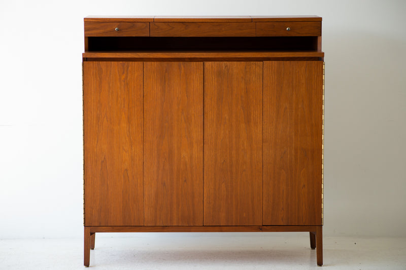 Paul-McCobb-Gentlemans-Chest-Calvin-Furniture-Irwin-Collection-01