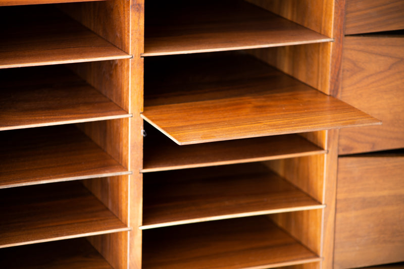 Paul-McCobb-Gentlemans-Chest-Calvin-Furniture-Irwin-Collection-04