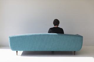 Selig-sofa-designer-attributed-William-Hinn-04