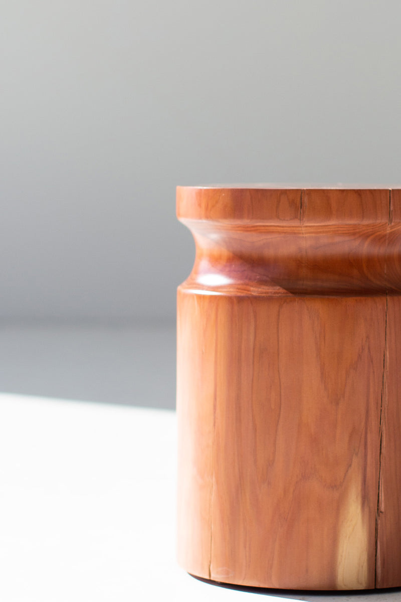 Side profile of the Sprout side table