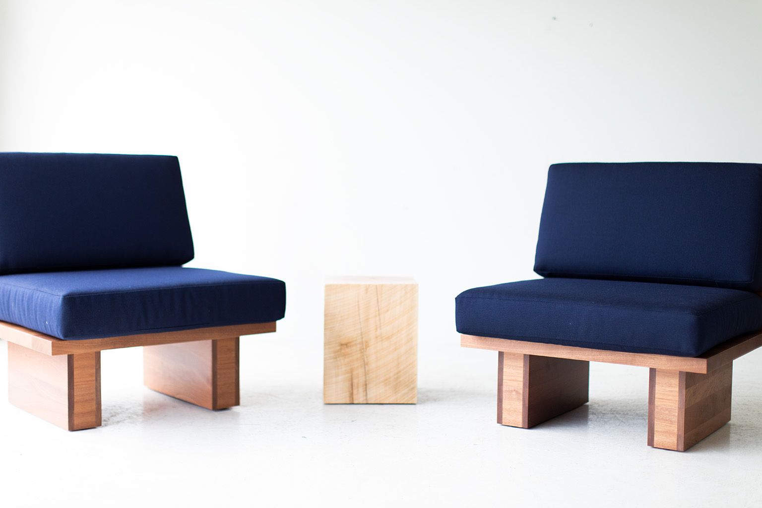 Suelo Outdoor Modern Side Chair - 1221