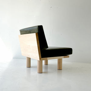 Turned-Leg-Suelo-Side-Chair-Leather-Maple-08