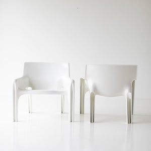 Vico-Magistretti-Lounge-Chairs-Artemide-11