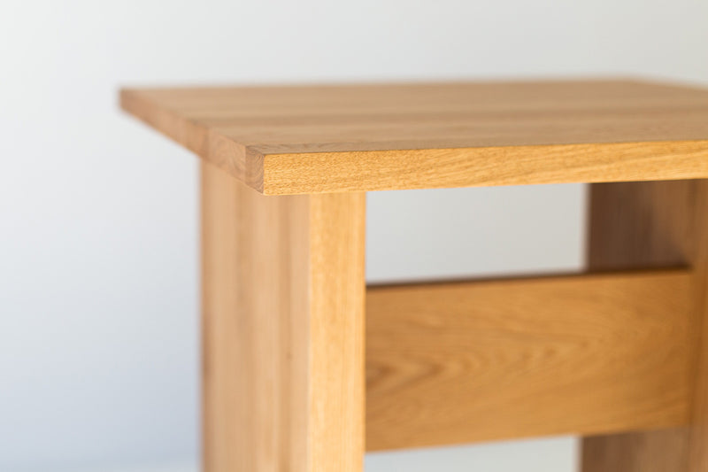 Bertu Home Toko game table shown at an angle