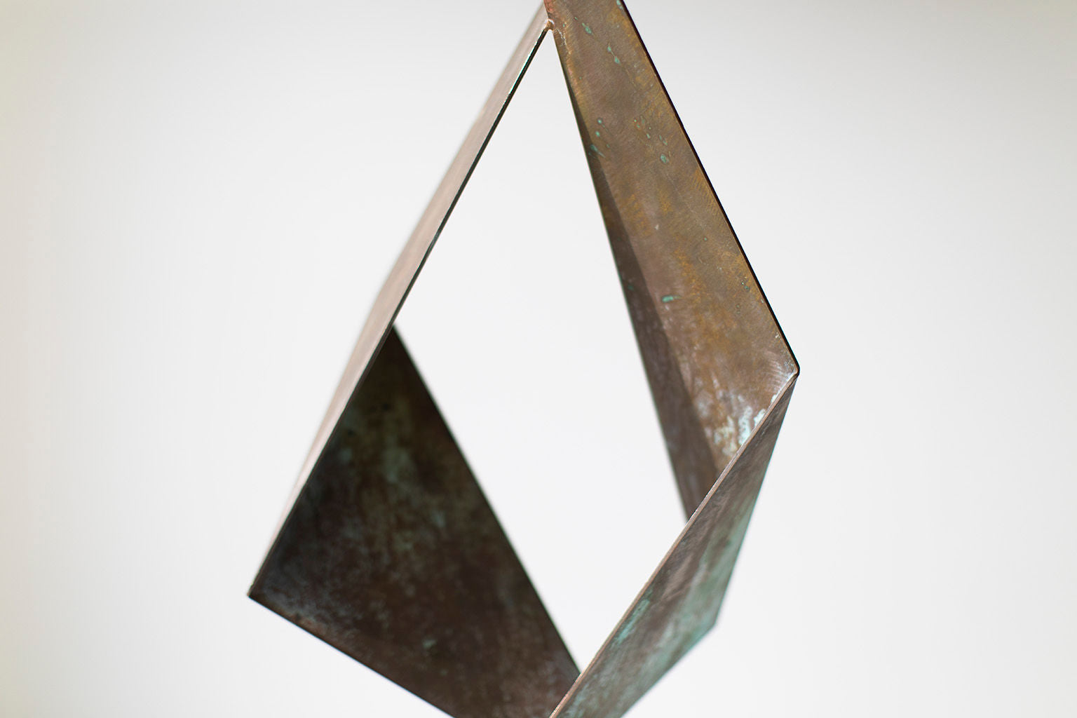 c-jere-table-sculpture-05