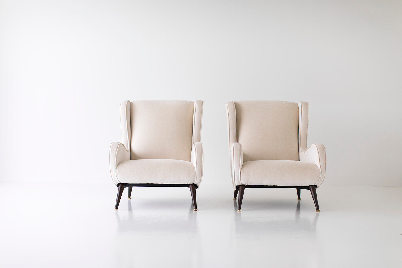 Mid Century Italian Lounge Chairs - 01091802