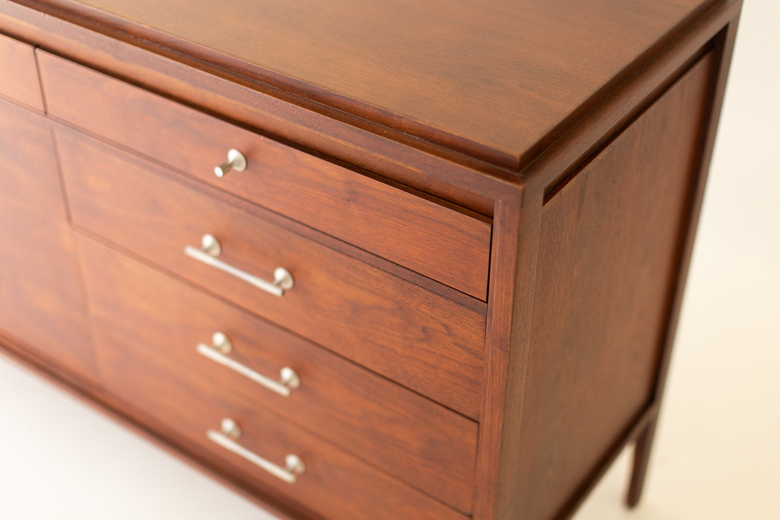 Paul McCobb Dresser for Widdicomb: Grand Rapids Collection - 07061801